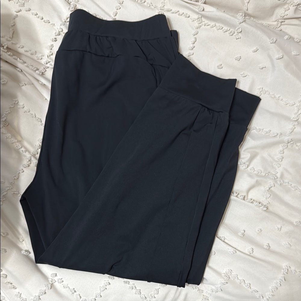 Senita Black High-Waisted Joggers